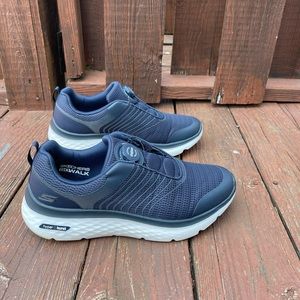 Sketchers Twist Fit Go Walk Men shoes